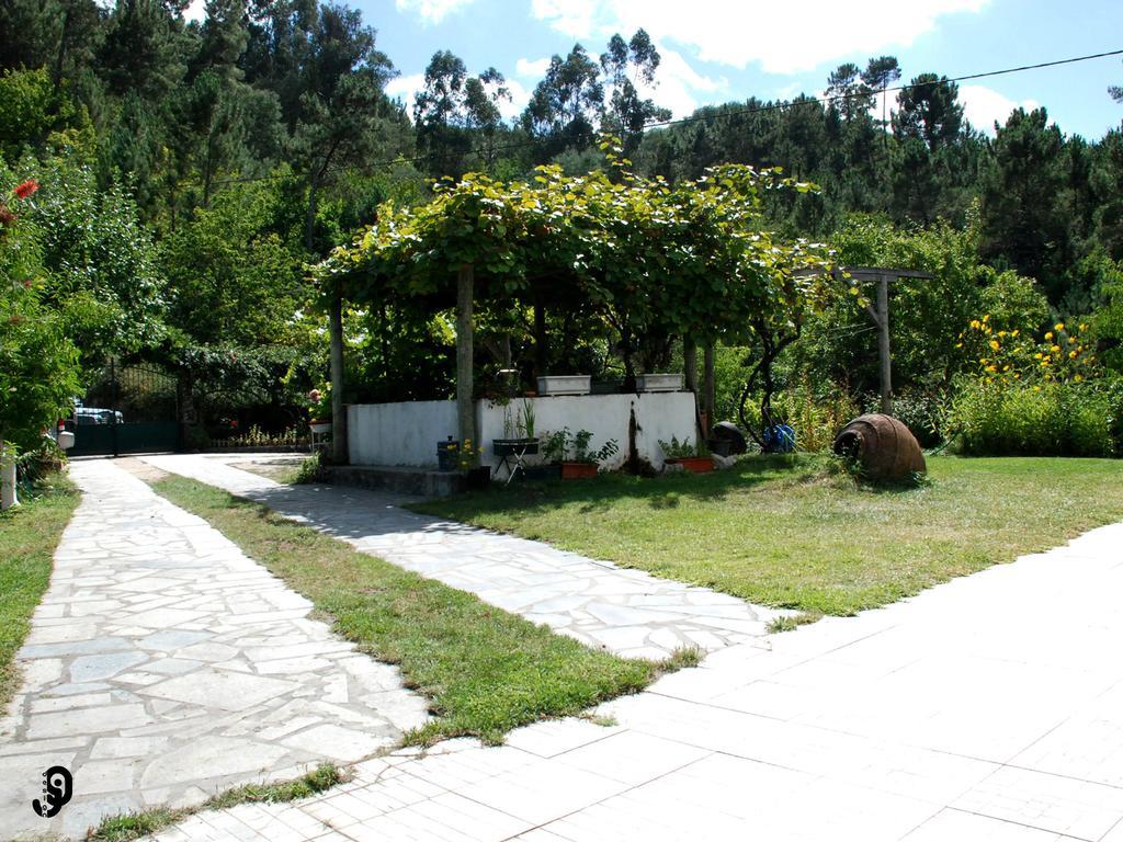 Quinta Dos Barbas Guest House Оливейра ду Оспитал Екстериор снимка